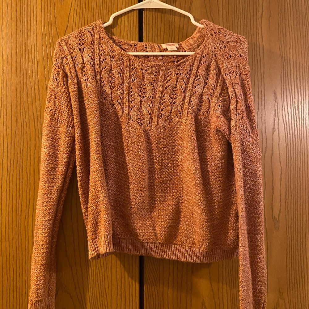 Long sleeve sweater